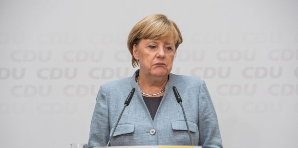 Jedoch wird man den Eindruck nicht los, Angela Merkel hätte mehr gewollt, indem man weniger zulässt.