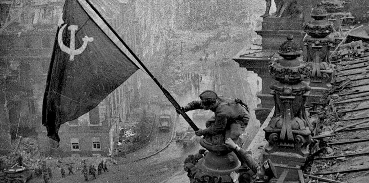 Wir müssen gerade als Lehre aus den entsetzlichen Folgen von Hitlers Aggression neuen Okkupatoren so früh und entschieden wie möglich entgegentreten.