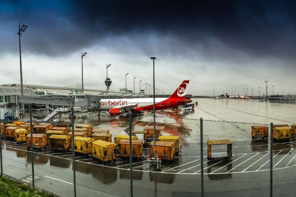 Wird das Fliegen für die Deutschen teurer, wenn große Teile der zweitgrößten Airline Air Berlin von der größten des Landes geschluckt werden?