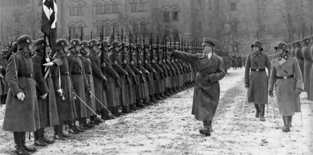 Leibstandarte SS Adolf Hitler, Kaserne Lichterfelde, 17. Dezember 1935