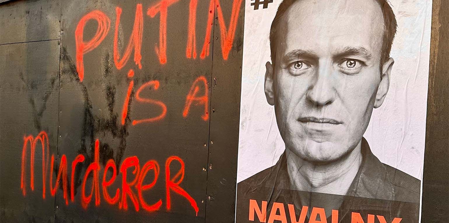Die komplette Opposition ist im Exil, in Haft oder tot. Putin duldet keine Gegner.