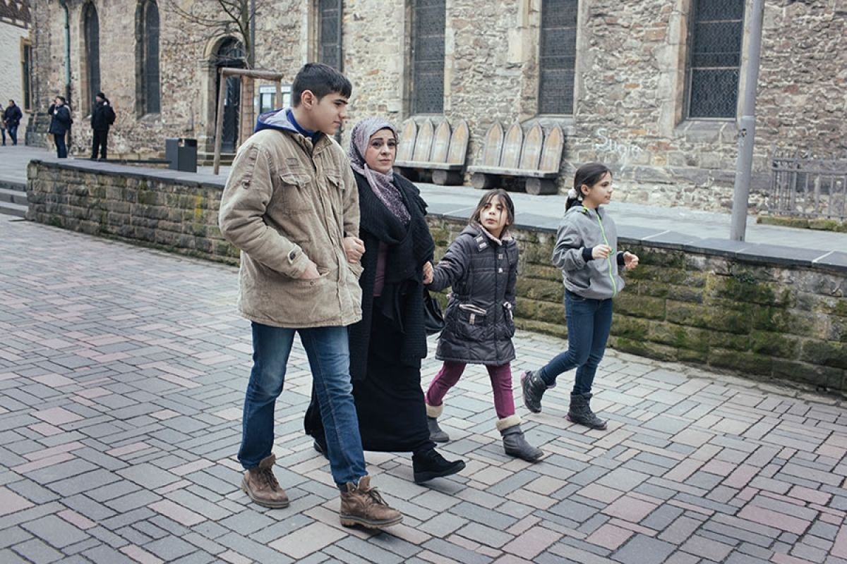Hala Qasmo in Goslar mit ihrem Sohn Mohammed und ihren Töchtern Sara und Farah