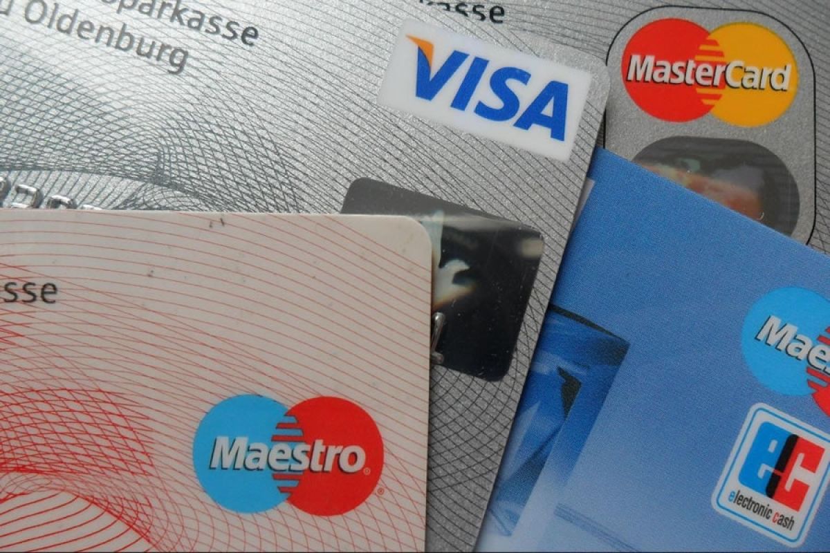 Kreditkarten zum bargeldlosen bezahlen