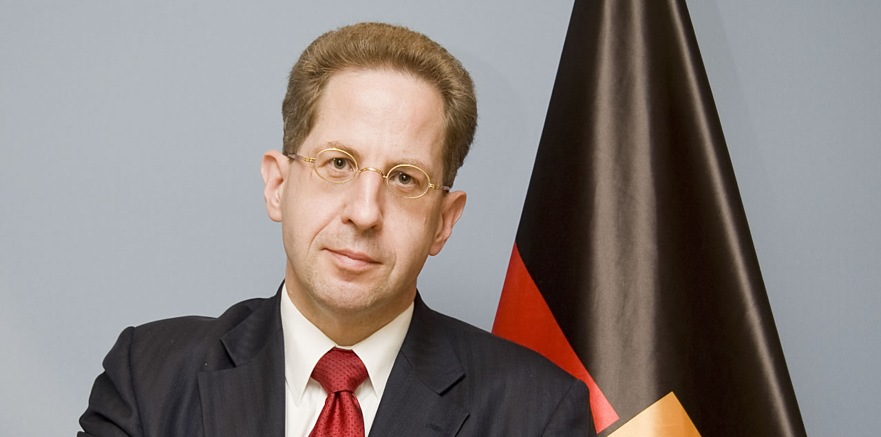 Foto: Bundesministerium des Innern/Sandy Thieme / CC BY-SA 3.0 de (via Wikimedia Commons) Hans-Georg Maaßen Hans-Georg Maaßen
