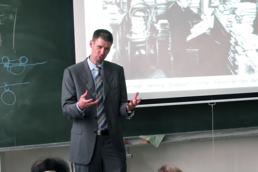Foto: obs/Hochschule Fresenius: Hochschild