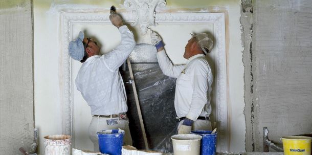 Eine von den Arbeitgeberverbänden eingesetzte Kommission zur Zukunft der Sozialversicherung hatte zuvor betont, nur mit konsequenten Reformen und teils unbequemen Maßnahmen könne erreicht werden.