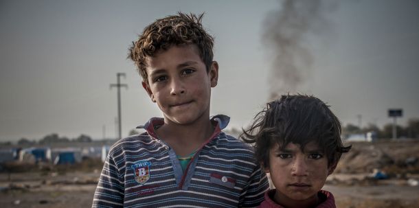Armut behindert Migration, Armut verhindert Migration, Armut führt eher dazu, dass Menschen festsitzen."