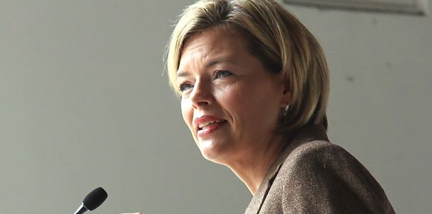 Klöckner betonte: "Bisher war das Vorgehen der Länder hier unterschiedlich - das hat zu verständlichem Unmut bei den Landwirten geführt."