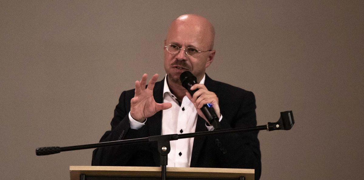 Treffend spricht Brandenburgs Innenminister Michael Stübgen davon, dass hier der Flügel längst der ganze Vogel geworden sei.