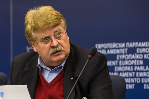 Elmar Brok