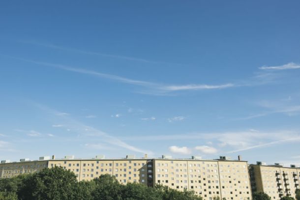 Die Idee von gemeinnützigen Wohnungsunternehmen klingt zunächst positiv, hat aber entscheidende Nachteile und setzt nicht am Kern des Problems an.