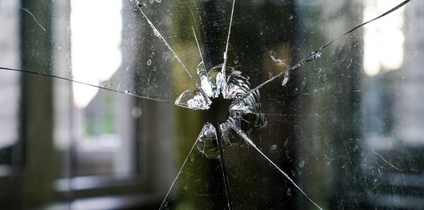 Gezielte Abgleiche hätten stattfinden müssen, wenn man sich ein Bild von den rechtsterroristischen Strukturen im Bezirk machen will.