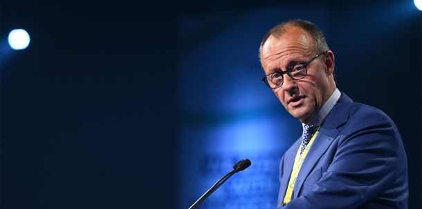 Friedrich Merz hat in Reaktion auf die schreckliche Bluttat von Aschaffenburg einen "Ausländer raus!"-Fünf-Punkte-Plan vorgestellt.