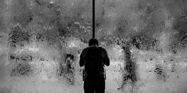 Der Begriff "Social Distancing" ist ja eindeutig. Aber wird es nur beim räumlich gemeinten Abstand voneinander bleiben? Oder wird die Distanzierung tiefer gehen?