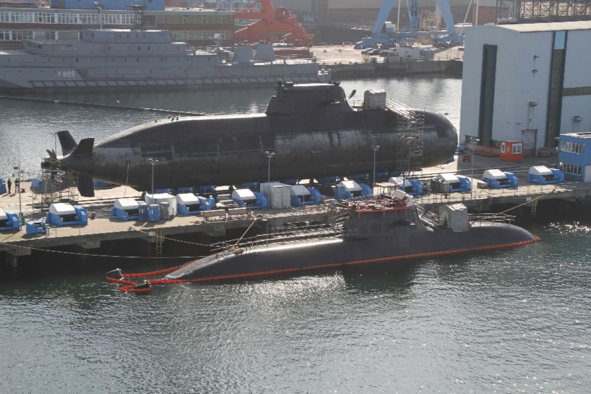 HDW Kiel / Jagd-U-Boote Typ 212