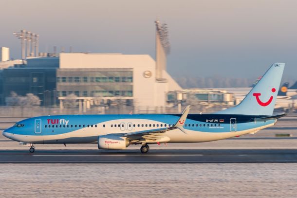 TUIfly muss viele Flüge absagen, weil sich viele Mitarbeiter krank gemeldet haben.