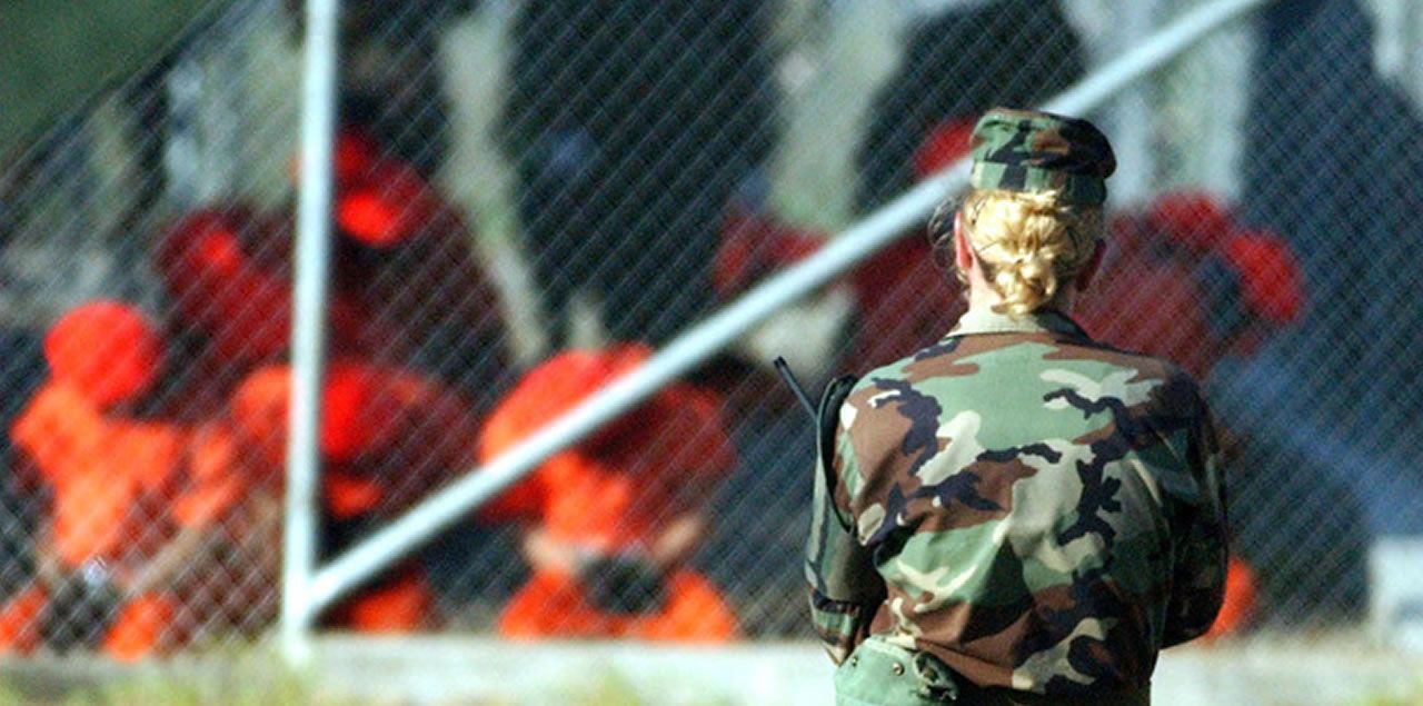 Foto: PH1 Shane T. Mccoy, USN  / Public Domain (via U.S. National Archives)