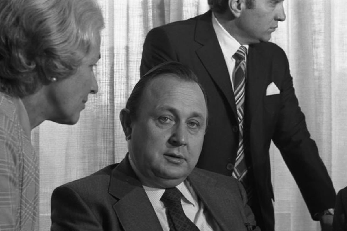 Hans-Dietrich Genscher (1974)