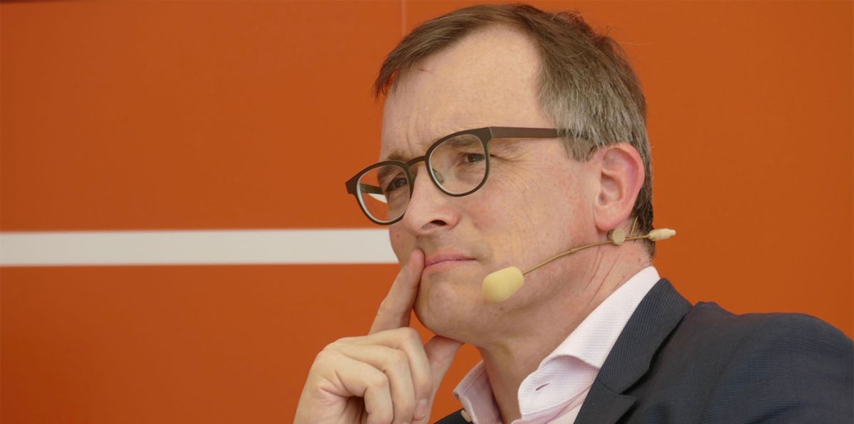 Der Professor für Neueste Geschichte an der Uni Mainz galt lange als intellektueller Kopf der CDU, bis er die Grundwertekommission im September 2023 nach parteiinterner Kritik verließ.