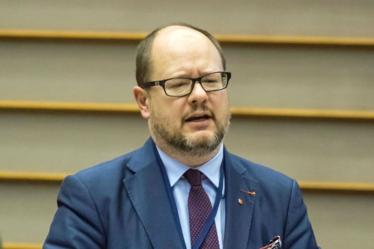 Paweł Adamowicz