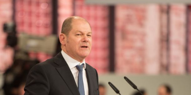 Es gehe jetzt darum, "mit Wumms" aus der Krise zu kommen, so Olaf Scholz