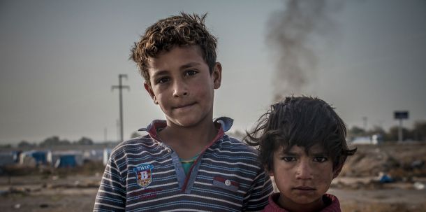 Armut behindert Migration, Armut verhindert Migration, Armut führt eher dazu, dass Menschen festsitzen."